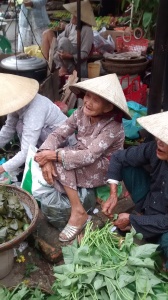 This 90 year old lady has been making and selling the same sticky rice cakes since she was twelve years old